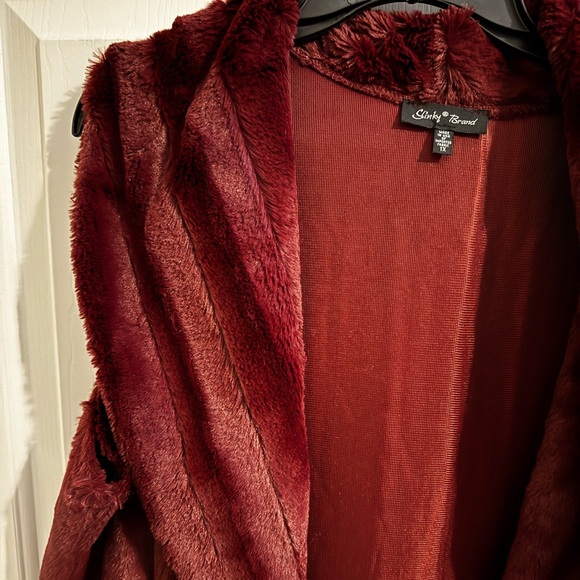 Slinky Brand faux mink fur long vest, size 1X - Picture 3 of 6